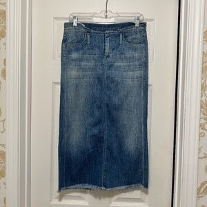 Citizens of Humanity Distressed Low Rise Jean Skirt - Sz 26
